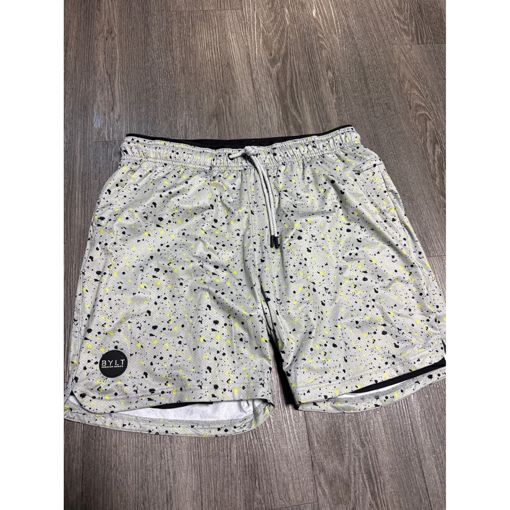 BYLT Premium Basics Training Shorts Mens XL Grey Yellow Splatter Lined Athletic